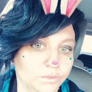 Meet your Posher, Shea